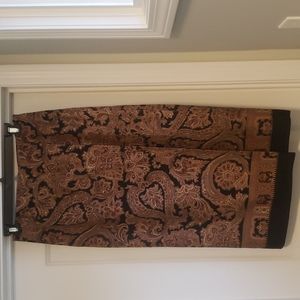 Jones New York Country size 14P  Silk Skirt